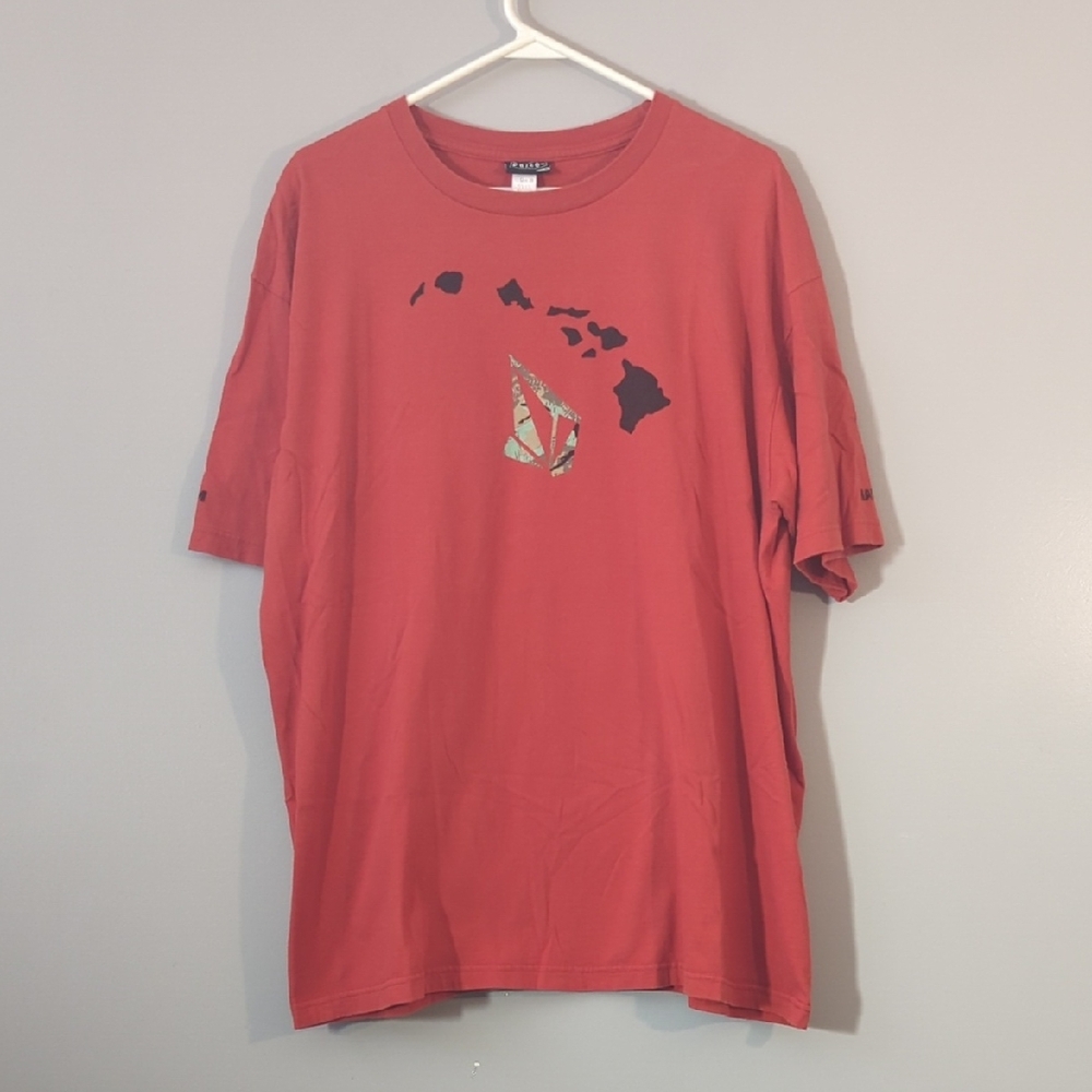 Volcom Red Short Sleeve Tee with Hawaii Graphic, Size XL